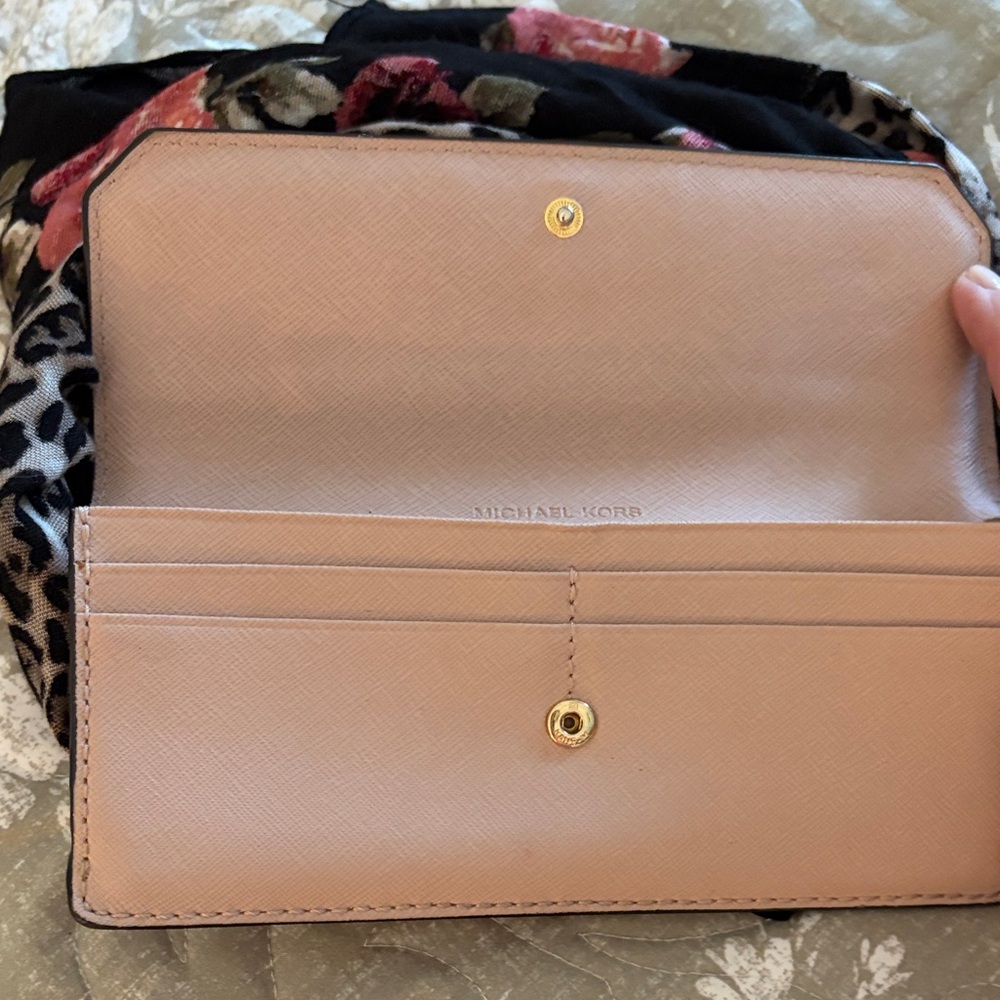 Michael Kors Blush Wallet with Gold Accents - Picture 3 of 6